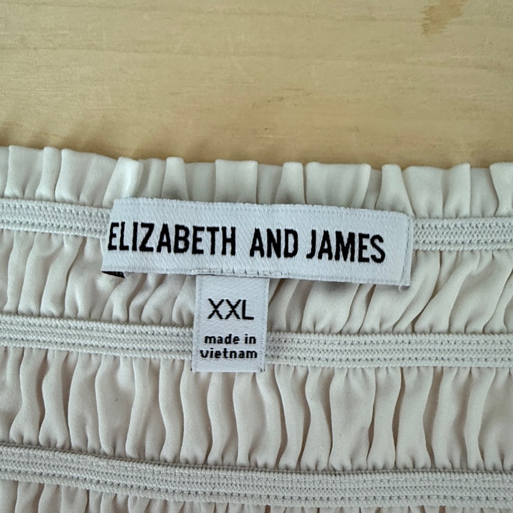Elizabeth and James White Sleeveless White Smocked Back Camisole Blouse - Picture 7 of 9
